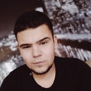  ,  Dima, 32