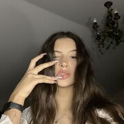  ,  Zlata, 18