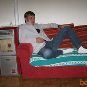  ,   Vadim, 42 ,   