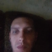  ,  Aleksandr, 37