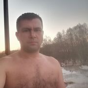  ,   Artyom, 44 ,   ,   