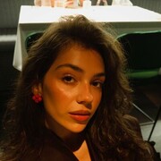  , 