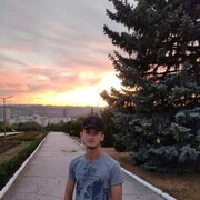  ,  lexa, 25