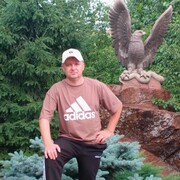  ,   Anton, 39 ,   ,   