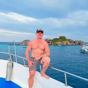  ,  Aleks, 36