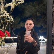  ,  Diana, 40