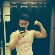 Yordam Berila qizla silaga yozolmayapman. Lekin Virtualniy w