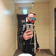  Kowary,  Viktor, 32