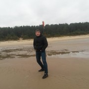  ,   Sergej, 45 ,   