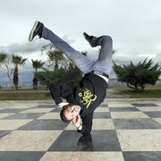 ���������� Cesme, ���� ������� Alvin Hasan, 35 ���, ������������ ��� ������, ����� � ���������, c�������� ���������