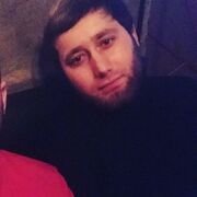  ,  Farik, 29