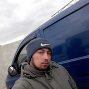 ,   Artur, 32 ,   ,   , c 