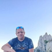  ,   Valery, 49 ,   c 