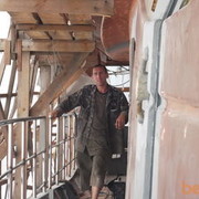  ,   Vova, 47 ,  
