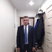  -,  Rafel, 43
