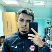  ,  Roman, 25