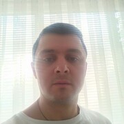  ,  Roman, 32