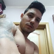  ,   Lendy, 31 ,   ,   