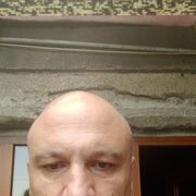  ,   Gagik, 48 ,   ,   