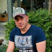  ,   Artur, 40 ,   ,   