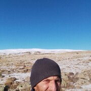  ,   Vardan, 37 ,   ,   