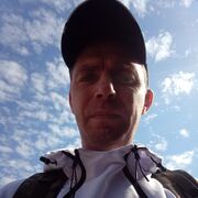  ,   Denis, 35 ,   c 