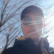  ,  Dostonbek, 35