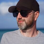  ,  Ruslan, 44