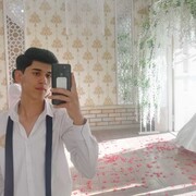  ,  Shaxzod, 19