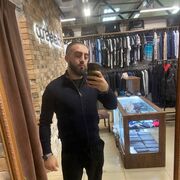  ,  Narek, 26