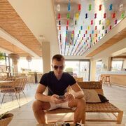  ,   Maksims, 28 ,   ,   