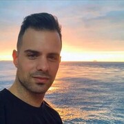  ,  Alex frank, 22