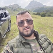  ,   Shah, 34 ,   