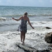  ,   Katya, 37 ,   ,   , c , 