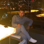  ,   Armen, 35 ,   ,   