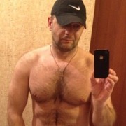  ,  SERHII, 37