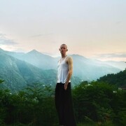  ,   Tracy, 29 ,   ,   
