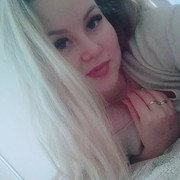  ,  Sandra, 28