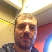  ,   Stas, 38 ,   