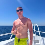  ,   Alexey, 32 ,   