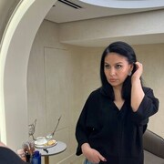  ,   Zara, 46 ,   c 