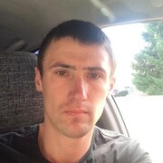  ,   Viktor, 29 ,   ,   