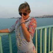  ,   Lola, 44 ,     , c 