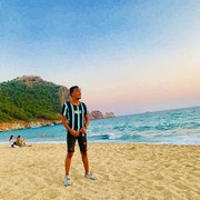  ,  Umut, 34