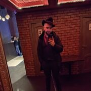  -,   Denis, 28 ,   ,   , c , 