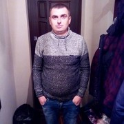  ,  Slavik, 38