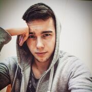  ,  Bahromjon, 25