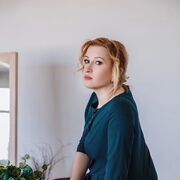  ,   Lana, 42 ,   c 
