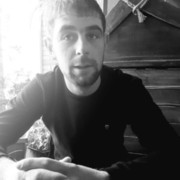  ,  Misha, 32