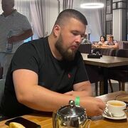  ,   Anton, 39 ,   ,   